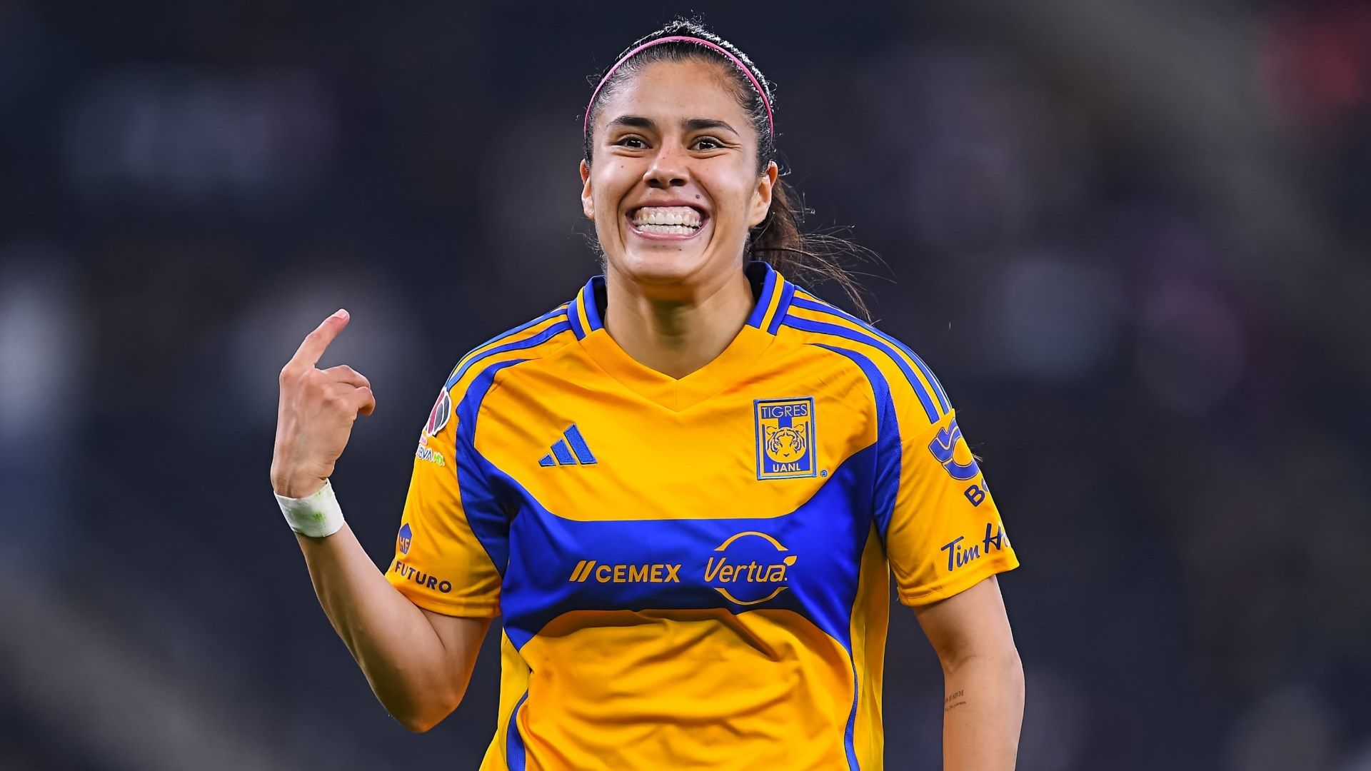 A new world record! Orlando Pride make Mexico & Tigres star